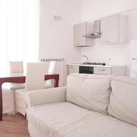 Luxury Bnb Pisacane Apartment บารี ภายนอก รูปภาพ